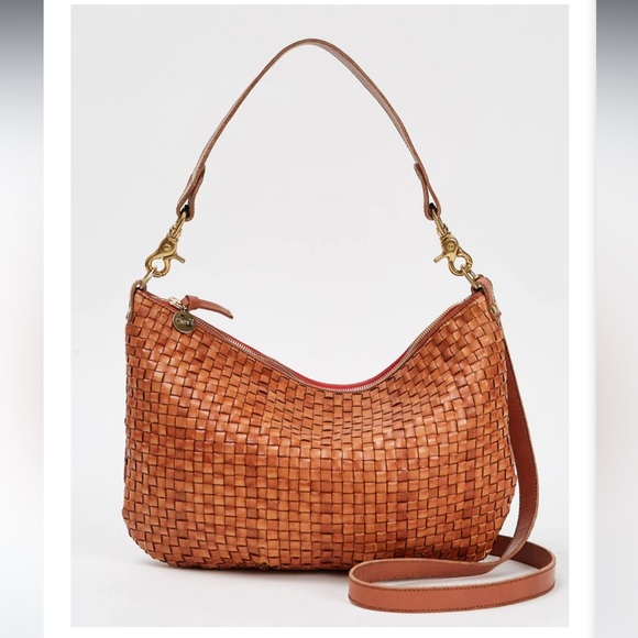 Clare V Handbags - ‼️LAST CALL‼️🎉HOST PICK🎉Clare V Moyen Messenger Bag